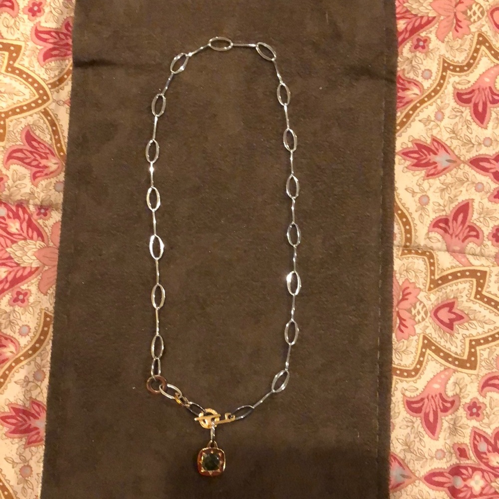 REBECCA ITALIAN JEWELRY ROSE & RHODIUM NECKLACE!